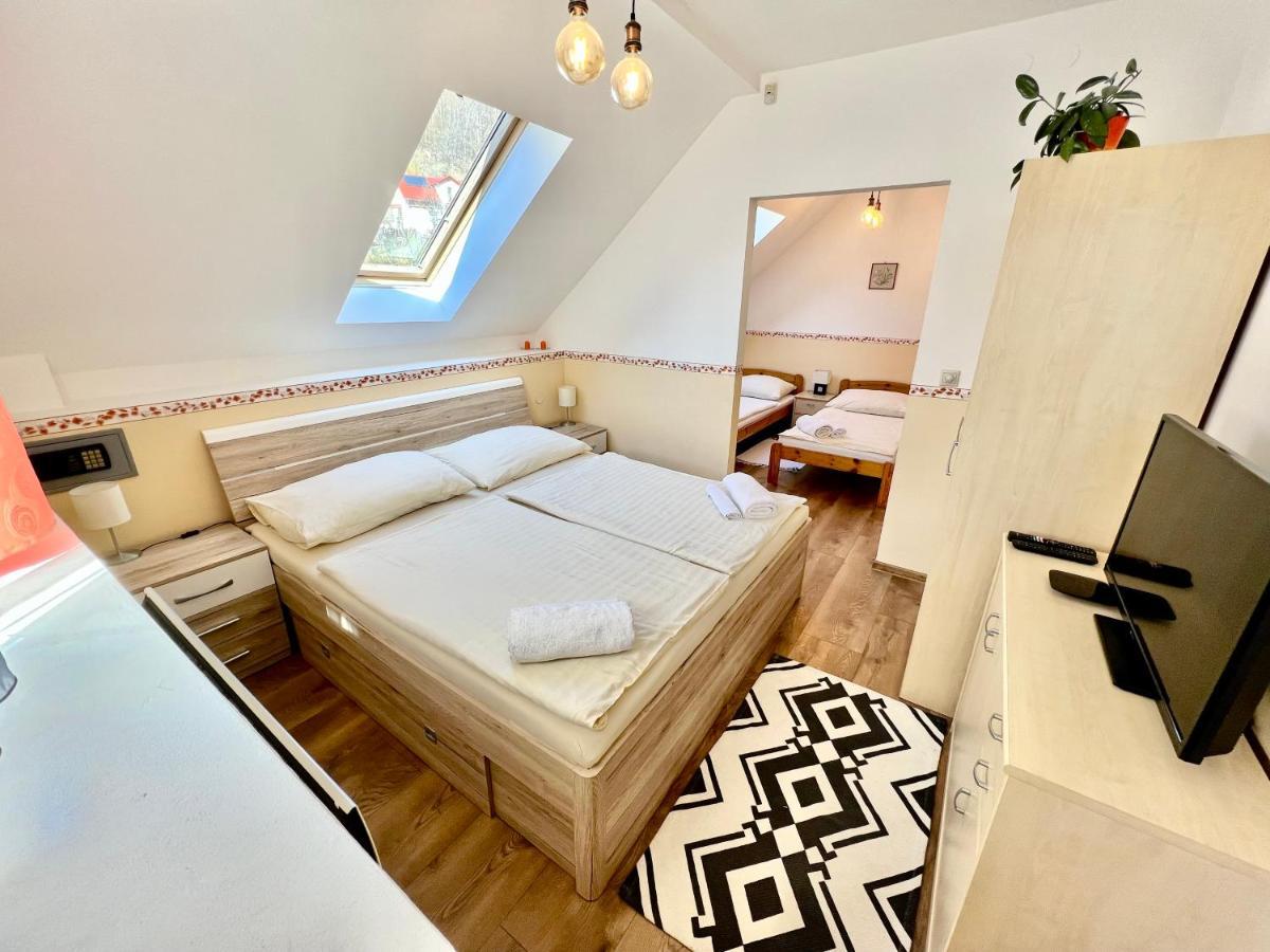 Privat Adriana Apartment Kremnica Exterior photo