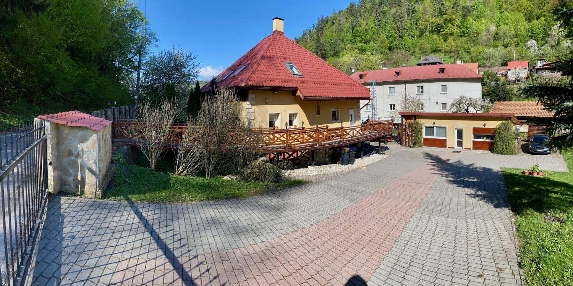 Privat Adriana Apartment Kremnica Exterior photo